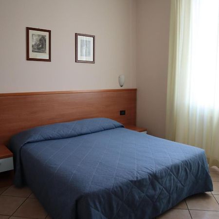 Albergo Salerno Milánó Kültér fotó