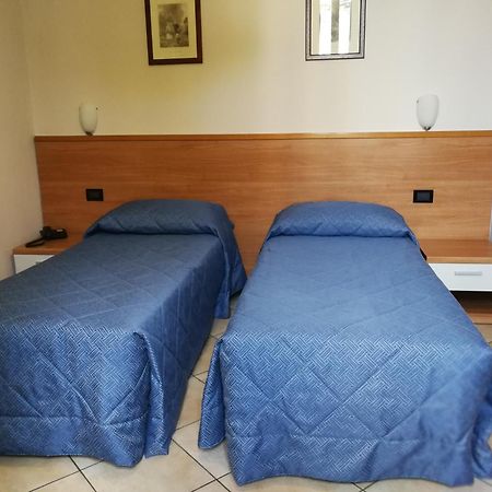 Albergo Salerno Milánó Kültér fotó