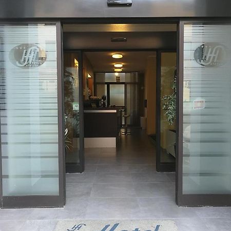 Albergo Salerno Milánó Kültér fotó