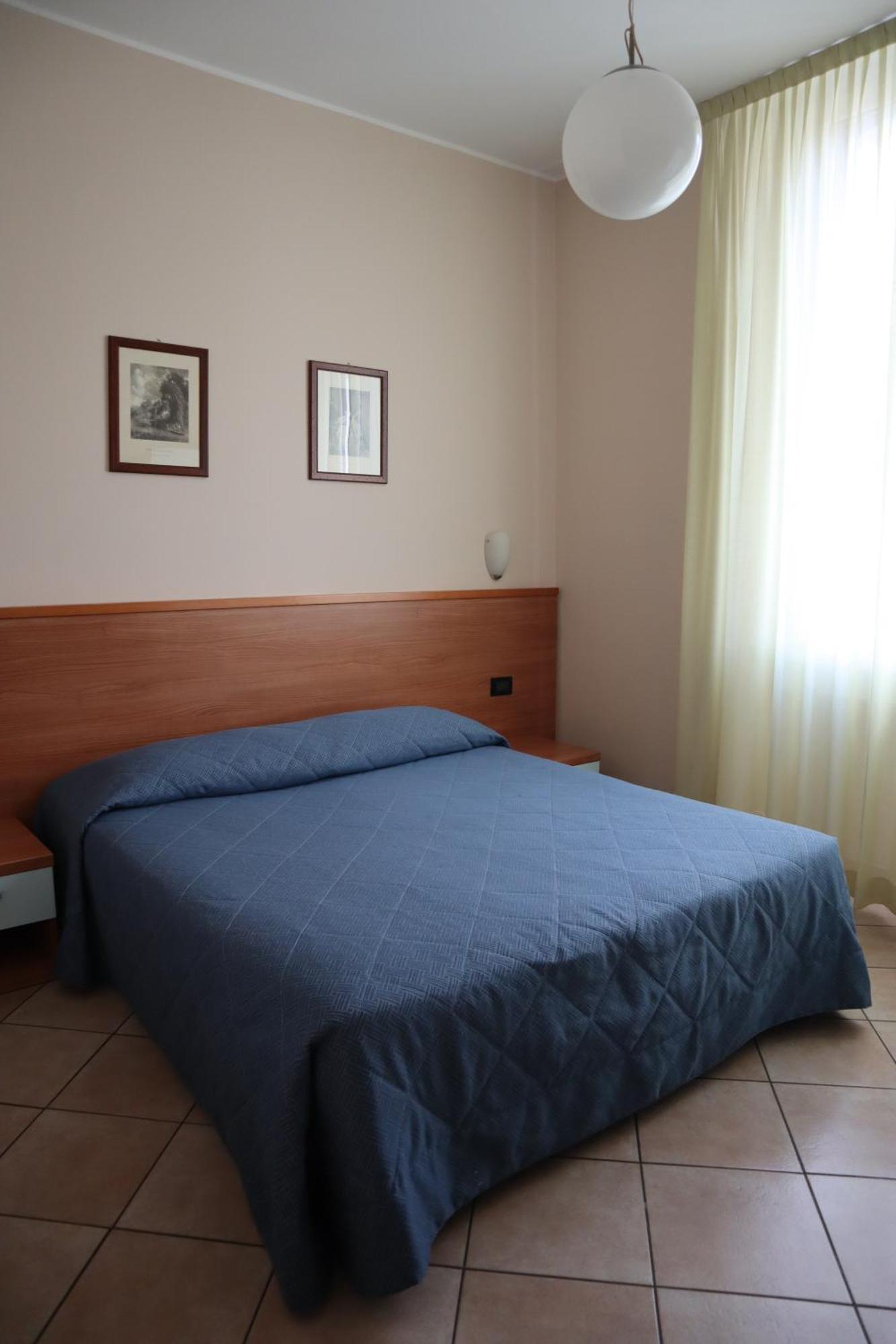Albergo Salerno Milánó Kültér fotó